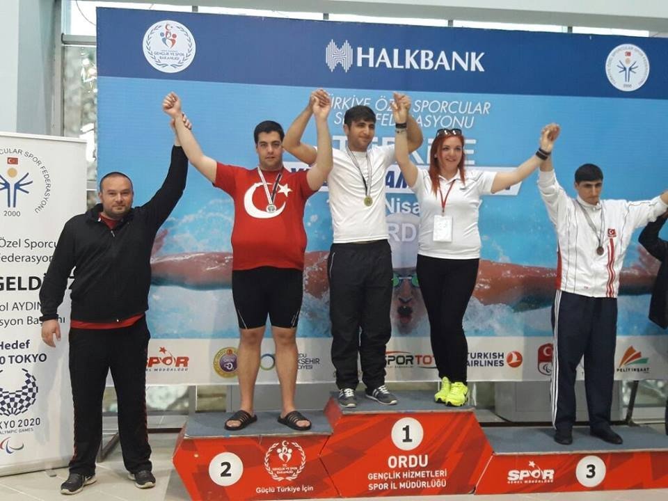 Özel Sporculardan Büyük Başarı