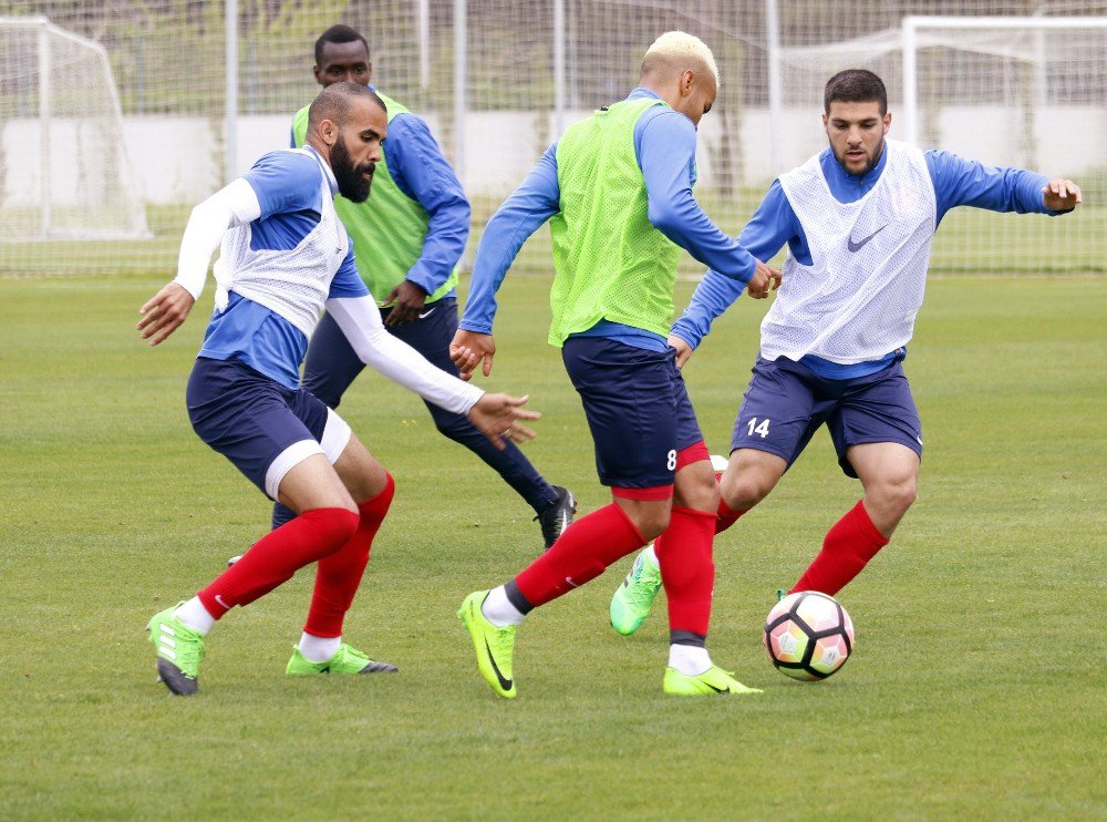 Antalyaspor’da Trabzonspor Maçının Hazırlıkları Sürüyor