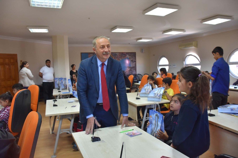 Didimli Öğrenciler Yerel Yönetimi Başkan Atabay’dan Öğrendiler