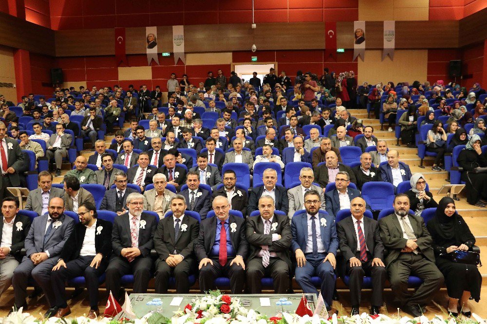 Kbü’de “Hz. Peygamber Ve Güven Toplumu” Konferansı