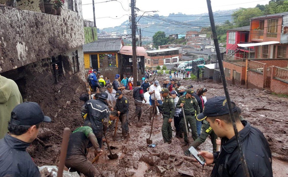 Kolombiya’da Toprak Kayması: 17 Ölü