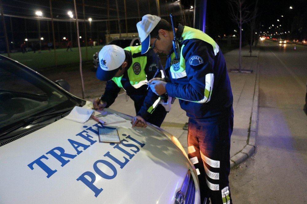 Şikayetler Artınca Polis Ekipleri Motosikletlere Ceza Yağdırdı