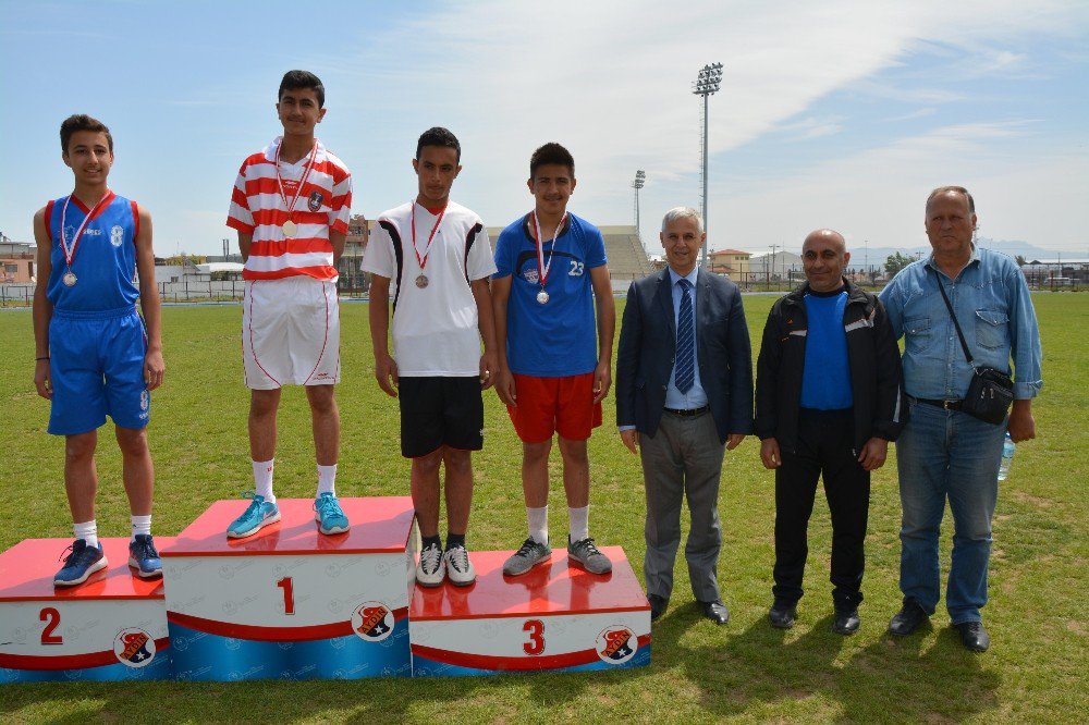 Söke’de Okullar Arası Atletizm Heyecanı Yaşandı