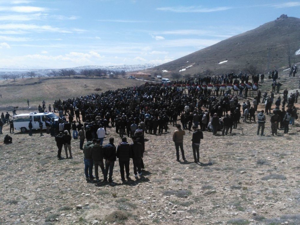 Şehit Polis Memleketi Malatya’da Toprağa Verildi