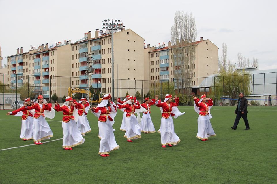 Oltu’da 23 Nisan Provası