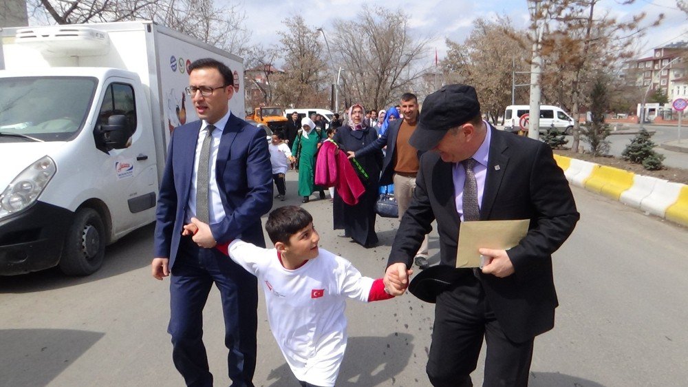 Ağrı’da ‘Dünya Otizm Farkındalık Günü’ Etkinlikleri