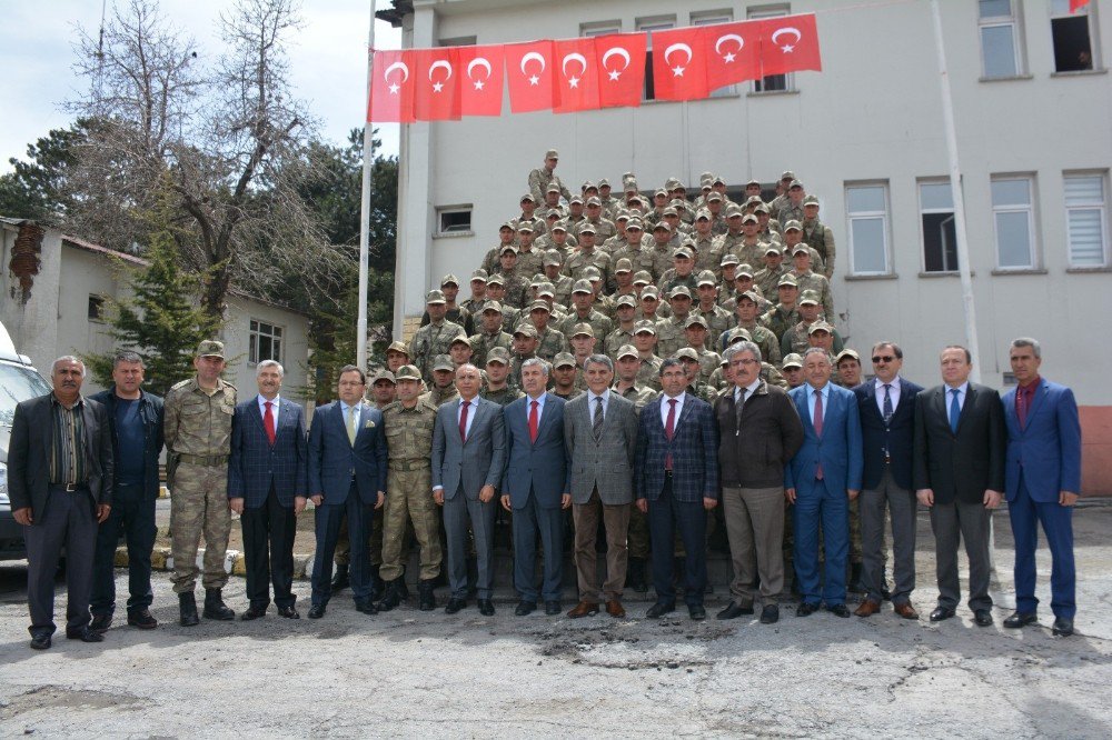 Tatvan’da 109 Güvenlik Korucusu Yemin Etti