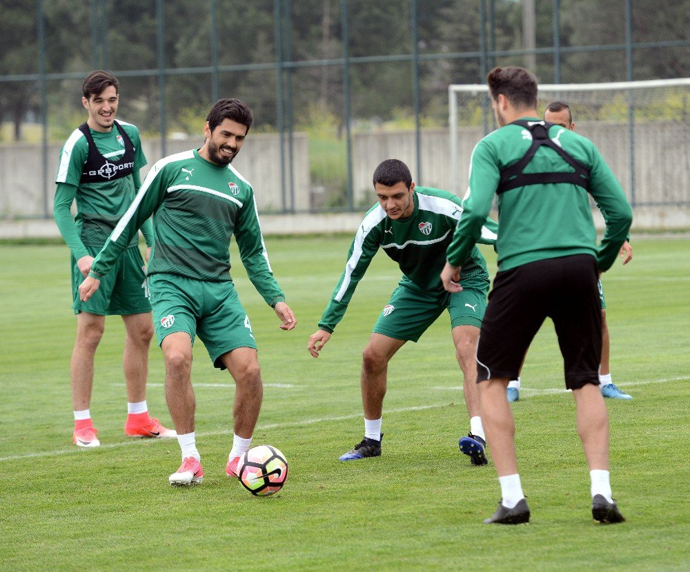 Bursaspor’da Akhisar Hazırlıkları Sürüyor