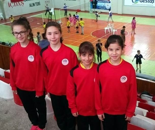 Tekirdağlı Küçük Badmintoncular Türkiye Finallerinde