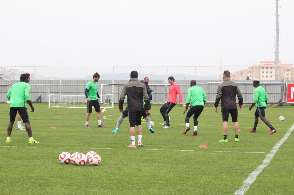 Bayram Bektaş: "Galip Gelmek İçin Sahaya Çıkacağız"