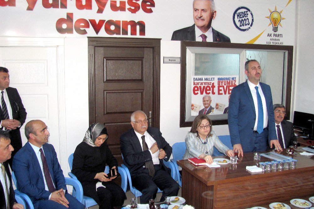 Gül Ve Ak Parti Heyetinden Arabana Teşekkür Ziyareti