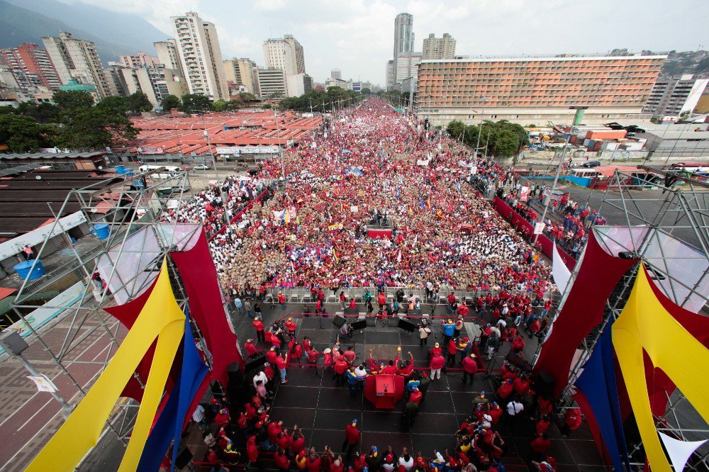 Venezuela’da İktidar Ve Muhalefet Sokaklarda: 7 Ölü