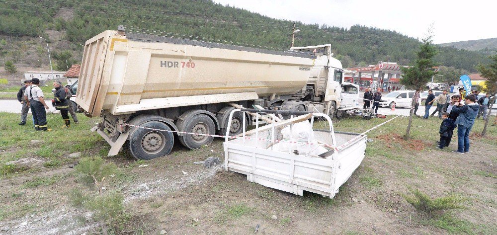 Karabük’te Trafik Kazası: 1 Ölü, 3 Yaralı