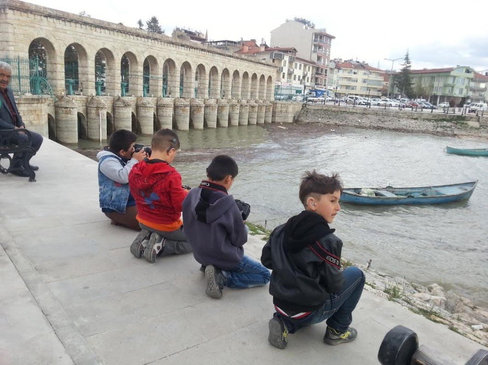 Beyşehir’de Özel Öğrenciler Fotoğraf Çekti