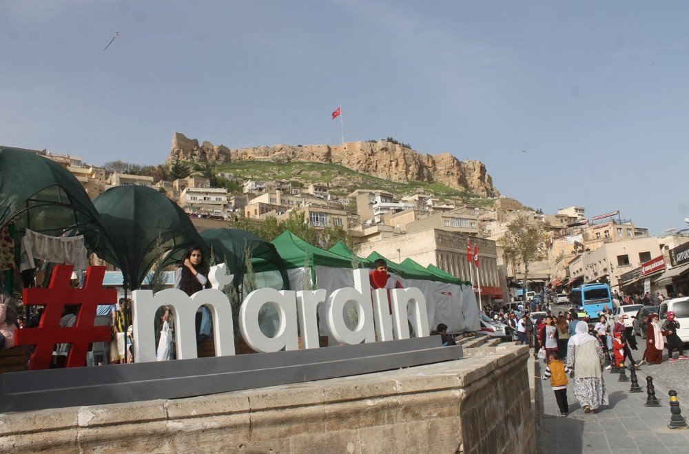 Mardin’de Uçurtma Festivali Başladı