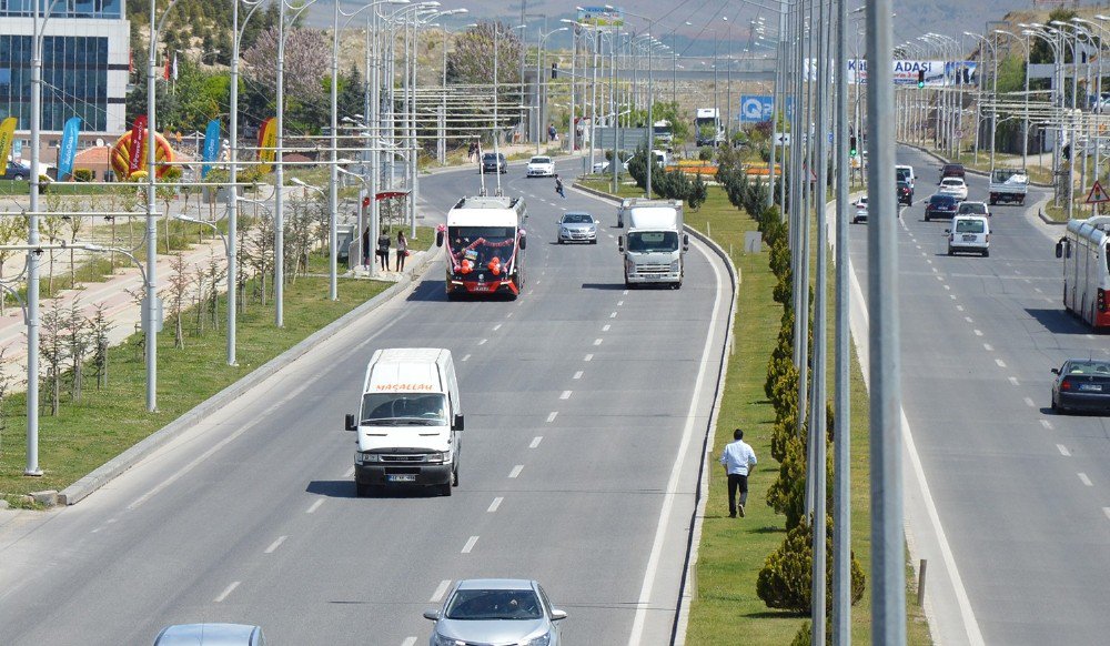 Motaş’dan Çocuklara 23 Nisan Hediyesi