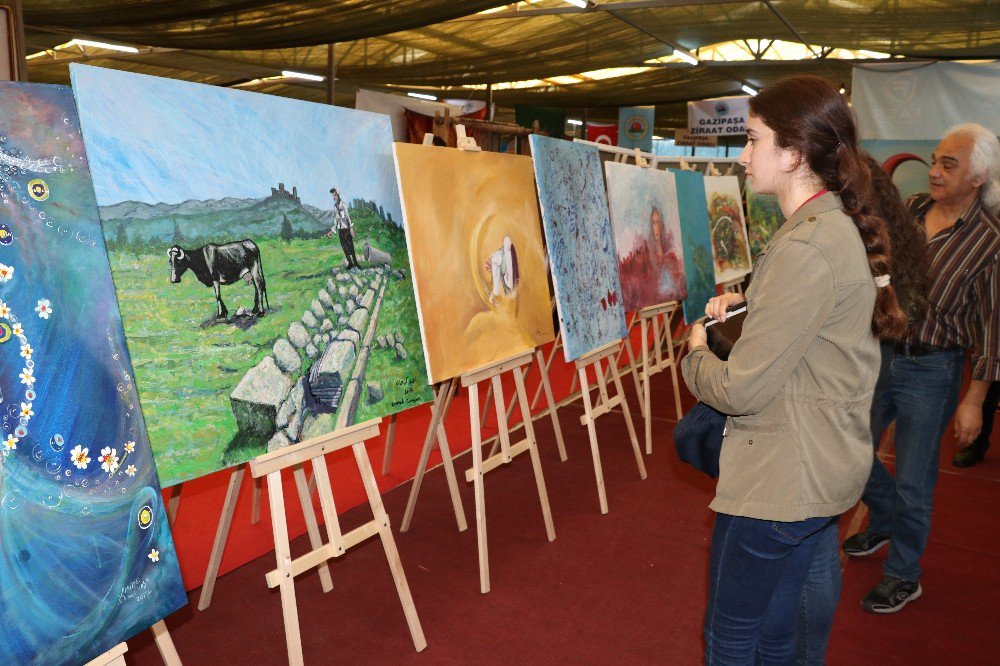 Uluslararası Gazipaşa Sanat Sempozyumu Sergisi Açıldı