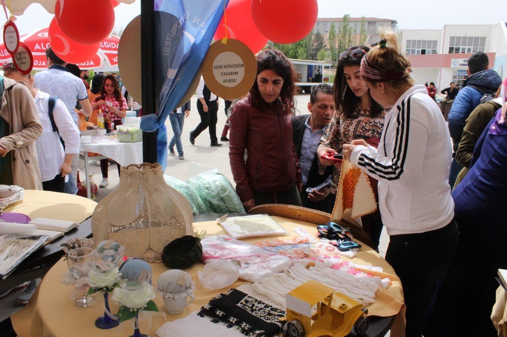 Adıyaman Üniversitesinde Kermes Düzenlendi