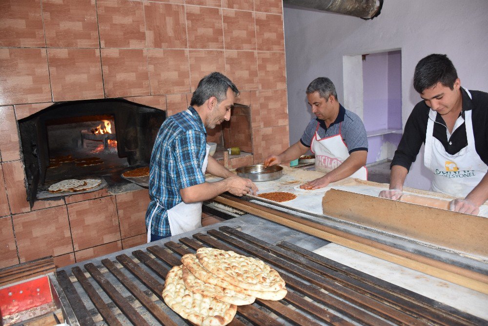 Kahta İlçesinde Ekmeğe Yüzde 30 Zam