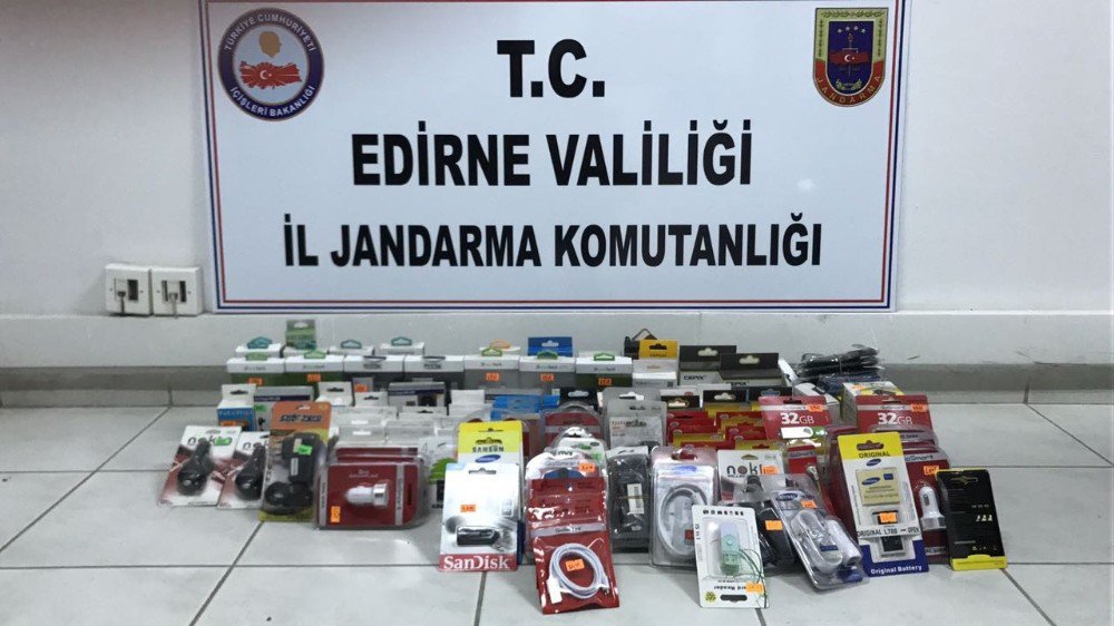 Edirne’de 2 Ton Canlı Midye Ele Geçirildi