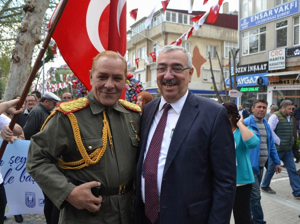 Atatürk’e Benzeyen Oyuncu Göksel Kaya’ya Trakya’da Yoğun İlgi