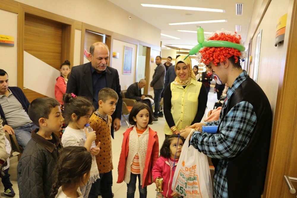 Medical Park Hastanesinde 23 Nisan Coşkusu