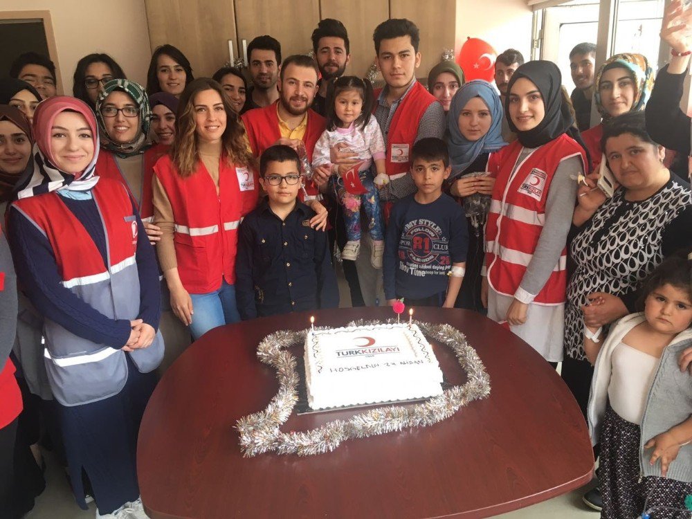 Tokat Devlet Hastanesi’nde 23 Nisan Kutlaması