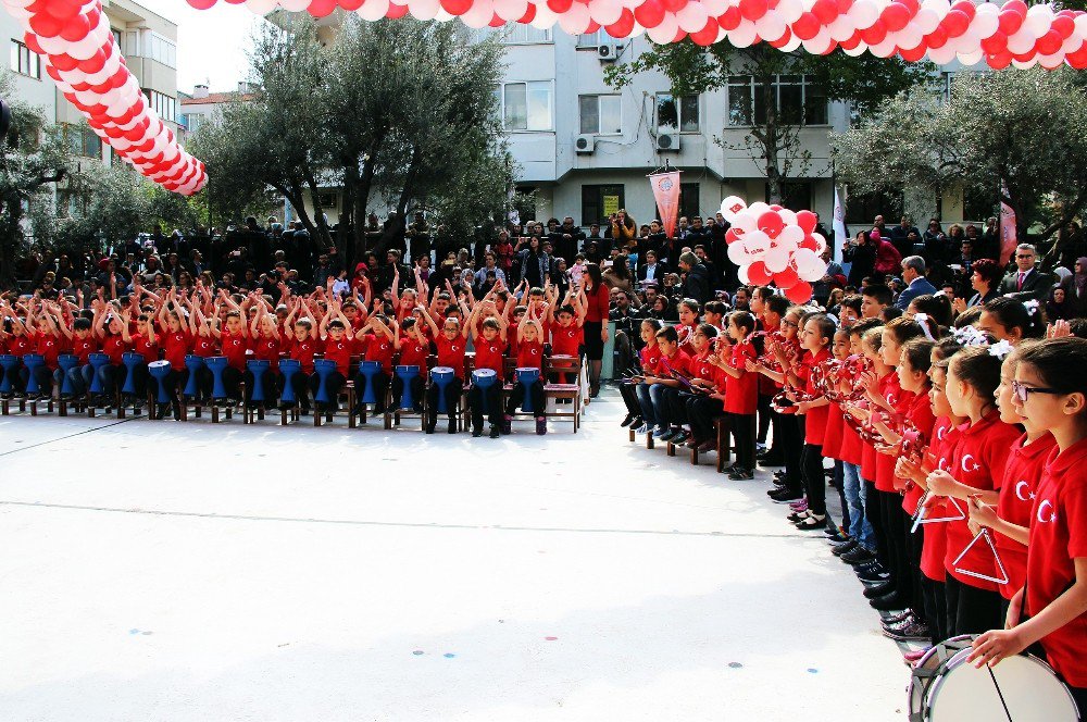 155 Öğrenci Tek Ses 23 Nisan’ı Kutladı