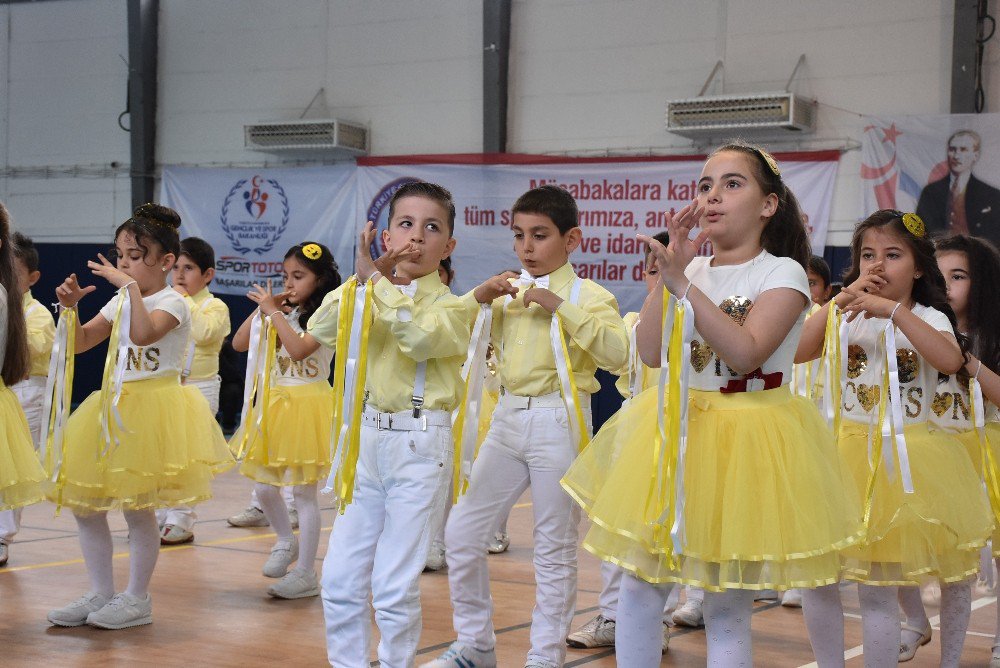 Kar Yağışı 23 Nisan Coşkusunu Kızılcahamam’da Söndüremedi