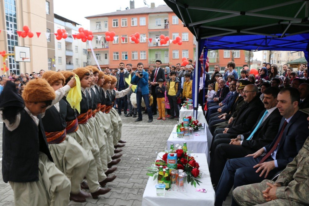 Bingöl’de 23 Nisan Kutlamaları