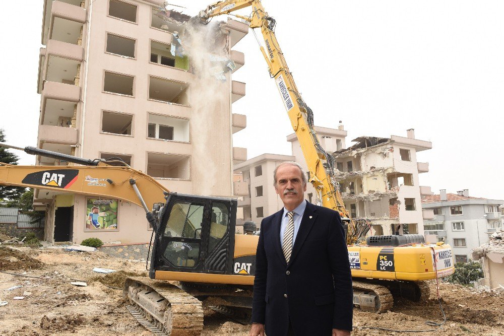 Çamlık Sitesinde Dönüşüm Başladı