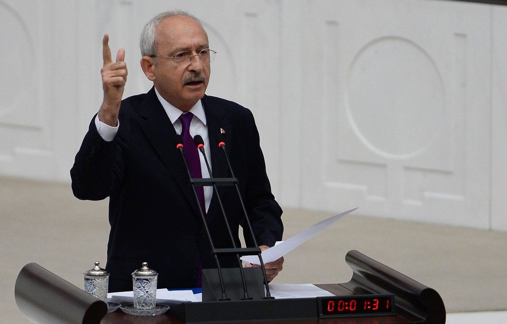 Mecliste ’Referandum’ Gerginliği