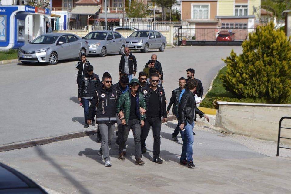 Karaman’da Otomobilden Çok Sayıda Uyuşturucu Hap Çıktı