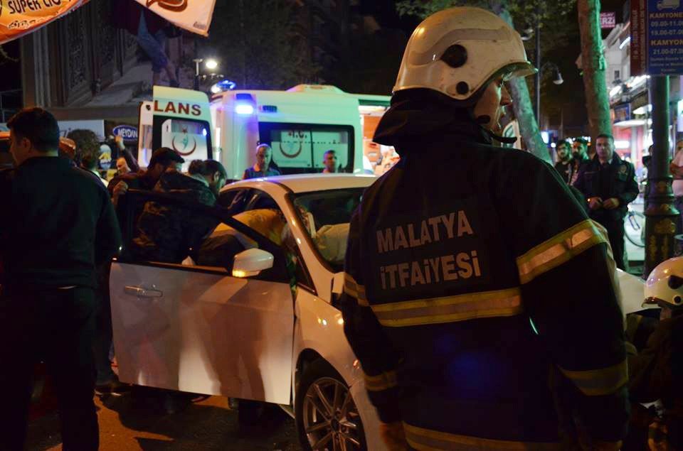 Malatya’da Trafik Kazası: 3 Yaralı