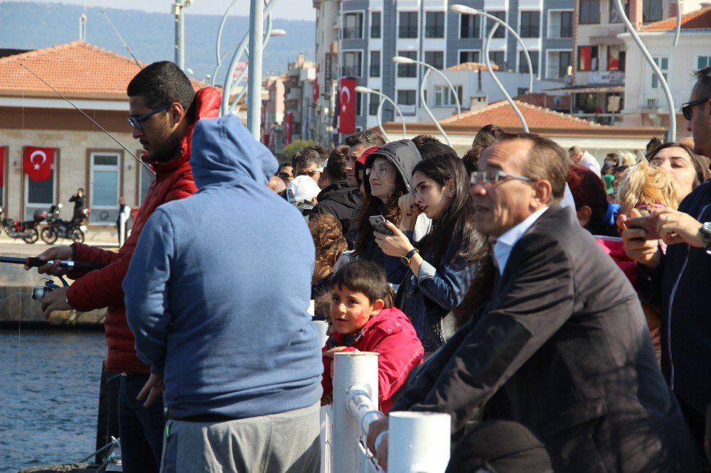 ’Solotürk’ Çocuklar İçin Uçtu