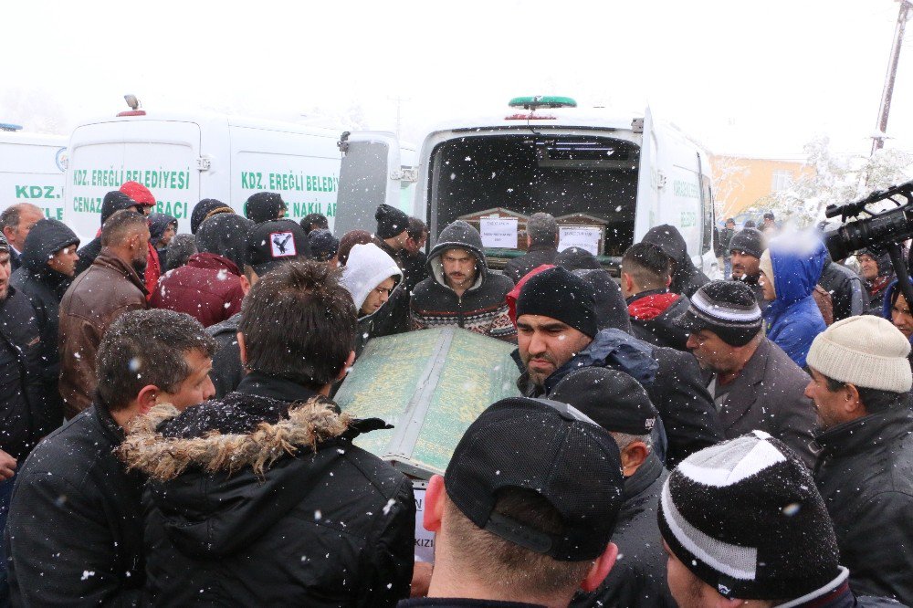 Midibüs Faciasında Ölenler Son Yolculuğuna Uğurlandı