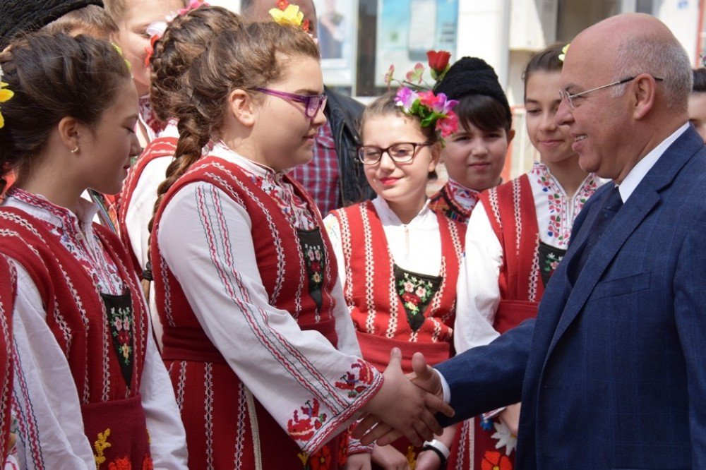 Bulgaristan’daki Kardeş Şehir Pomorie Süleymanpaşa Çocuk Şenliğinde