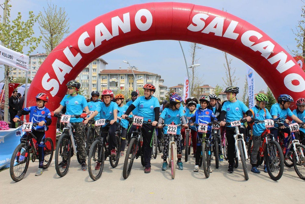 Büyükçekmece’de Pedallar 23 Nisan İçin Döndü