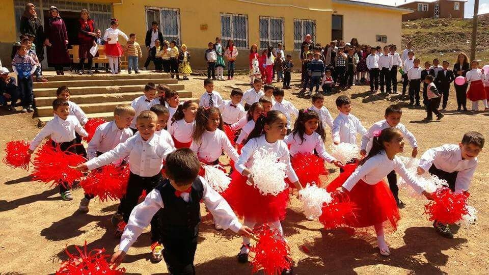 23 Nisan Ulusal Egemenlik Ve Çocuk Bayramı Kutlandı