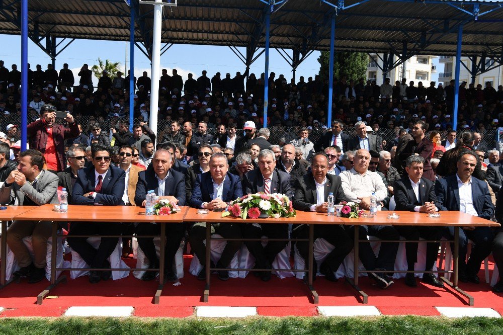 Konyaaltı’nın Başpehlivanları Hızlı Başladı