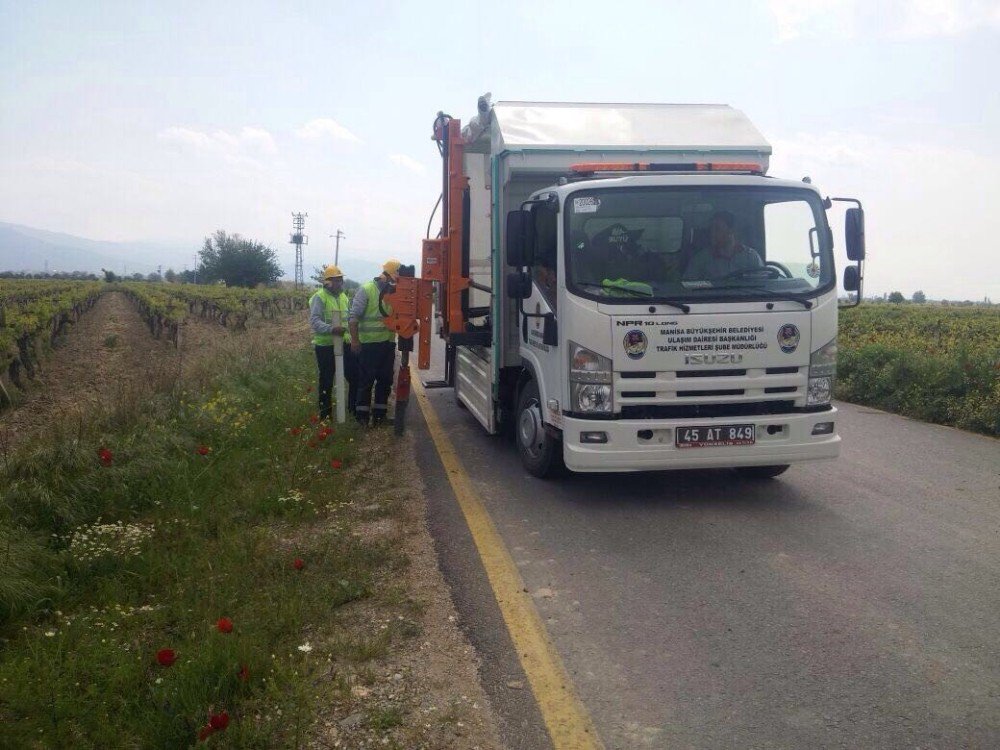 Yolların Güvenliği İçin Çalışıyorlar