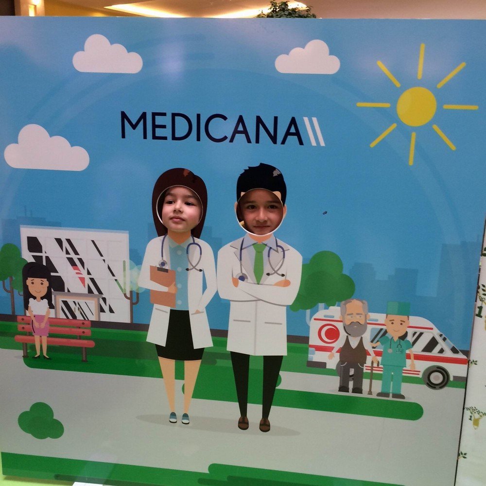 Medicana Sivas Hastanesi 23 Nisan’da Çocukları Unutmadı