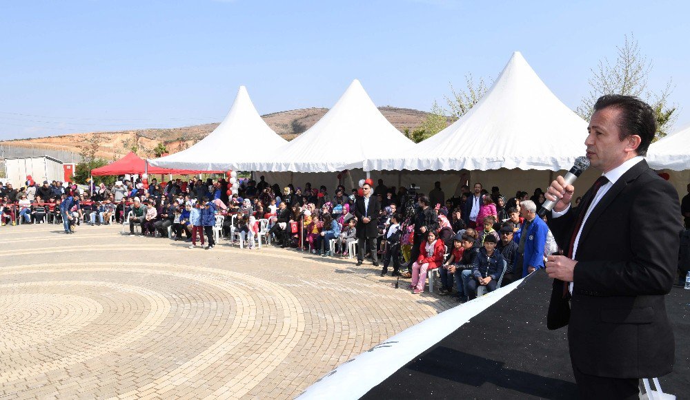 Başkan Yazıcı, 2. Sokak Oyunları Olimpiyatı Şampiyonlarını Ödüllendirdi