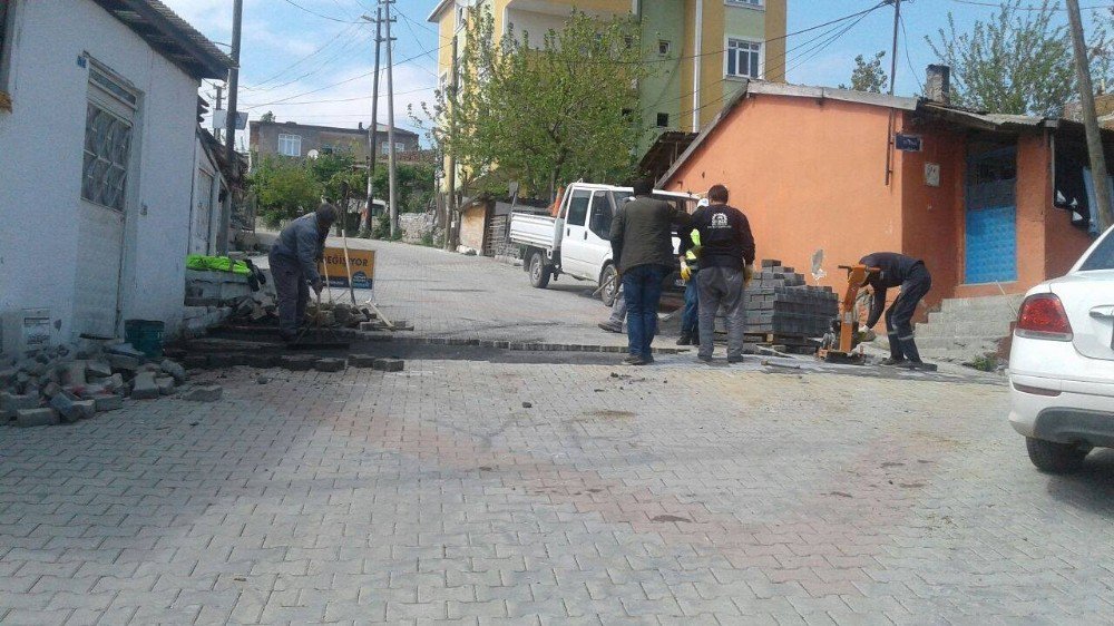 Gebze’de Bozulan Yollarda Yama Ve Onarım Çalışması