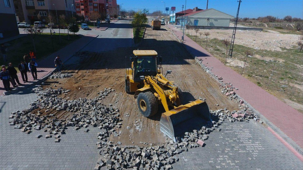 Yeni Toki Bölgesinde Sıcak Asfaltlama Başlıyor