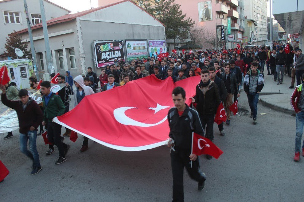 Vali Musa Işın: "Bu Millet Bütün İslam Coğrafyasının Ümididir"