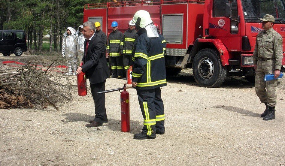 Jandarma Ulaştırma Tabur Komutanlığında Yangın Eğitimi