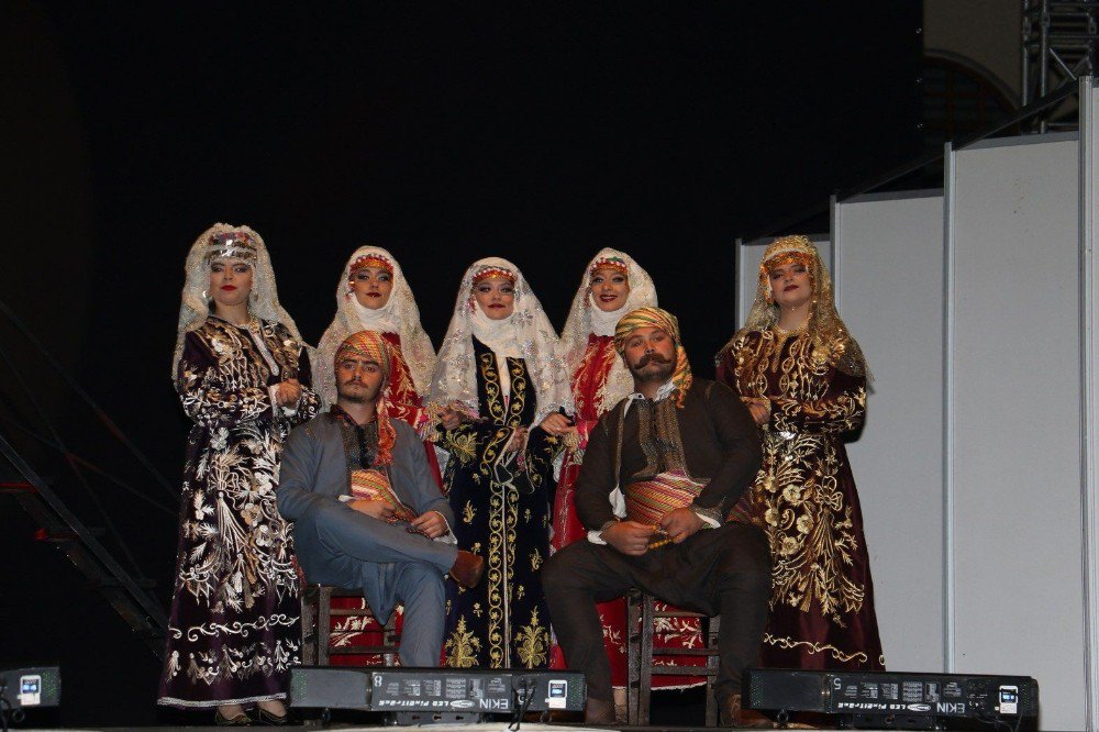 Üç Mehmet’in Dansı Büyüledi