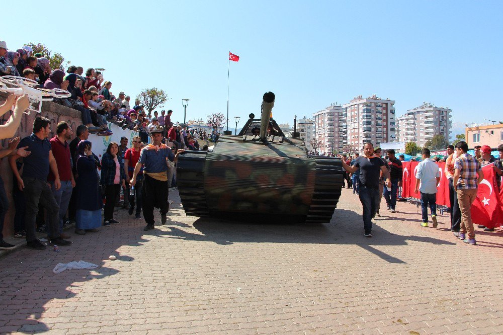 Antalya’da Tarım Ve Seracılık Fuarı’nda 15 Temmuz Direnişi Canlandırıldı