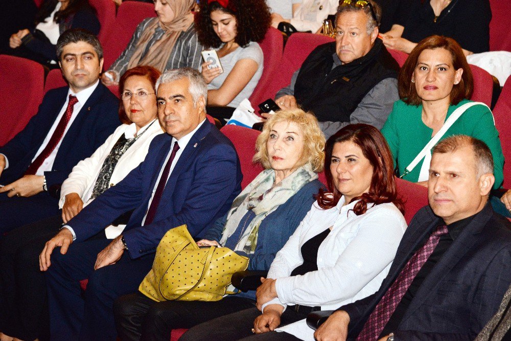 Başkan Çerçioğlu, Yazar Ayşe Kulin’in İmza Gününe Katıldı